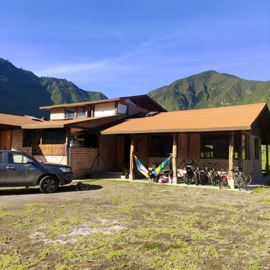 El Castillo Del Lobo Pululahua Bed and Breakfast Quito Eksteriør billede